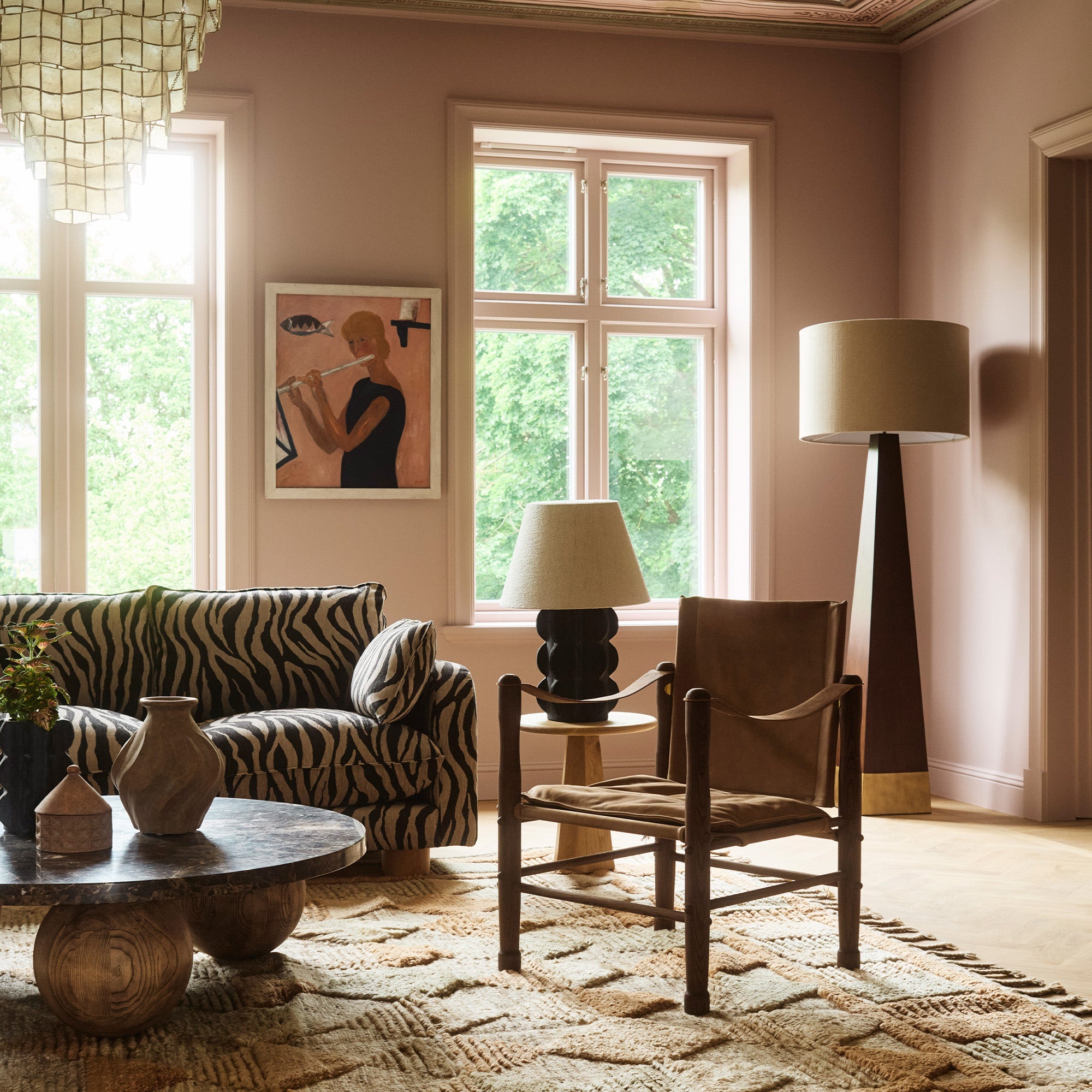 Sphere Sofa Table Round Dark Emperador