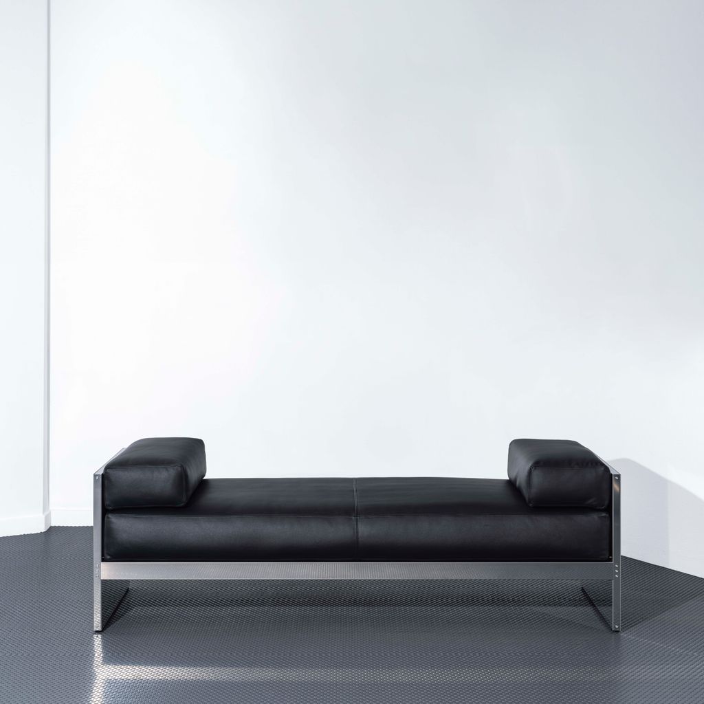 NMAM Core Daybed